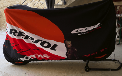 Pourquoi faire une housse personnalisée pour ma moto