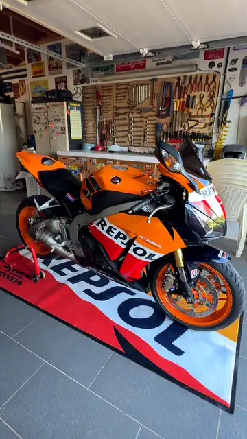 tapis-honda-repsol-personnalise tapis-honda-repsol-personnalise